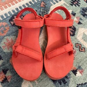 Midform Teva Sandals